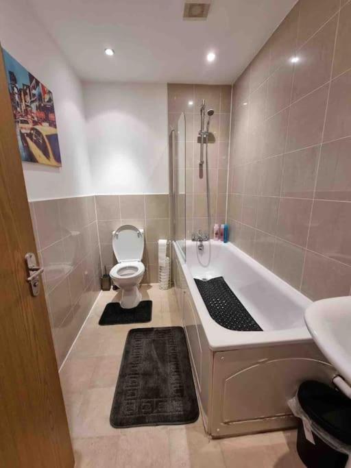 Bright And Cosy 1 Bed Flat Next To Tower Bridge Leilighet London Eksteriør bilde
